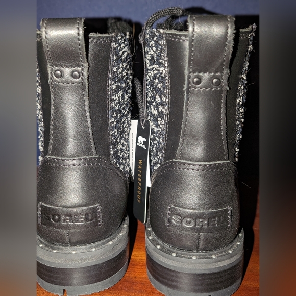Sorel Lennox Waterproof Boot 6.5 - Picture 4 of 8